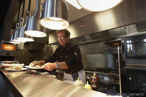 Parkhotel Auberge Vincent 뉴넨 레스토랑 사진